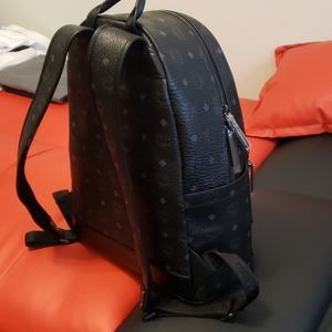 MCM men's backpack - 100%Authentic - NM receipt